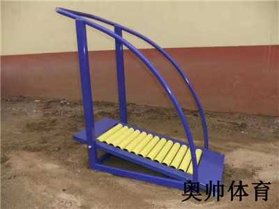 農(nóng)村廣場健身路徑器材安裝完成_健身器材源頭廠家